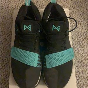 Nike size 11 Paul Geogre